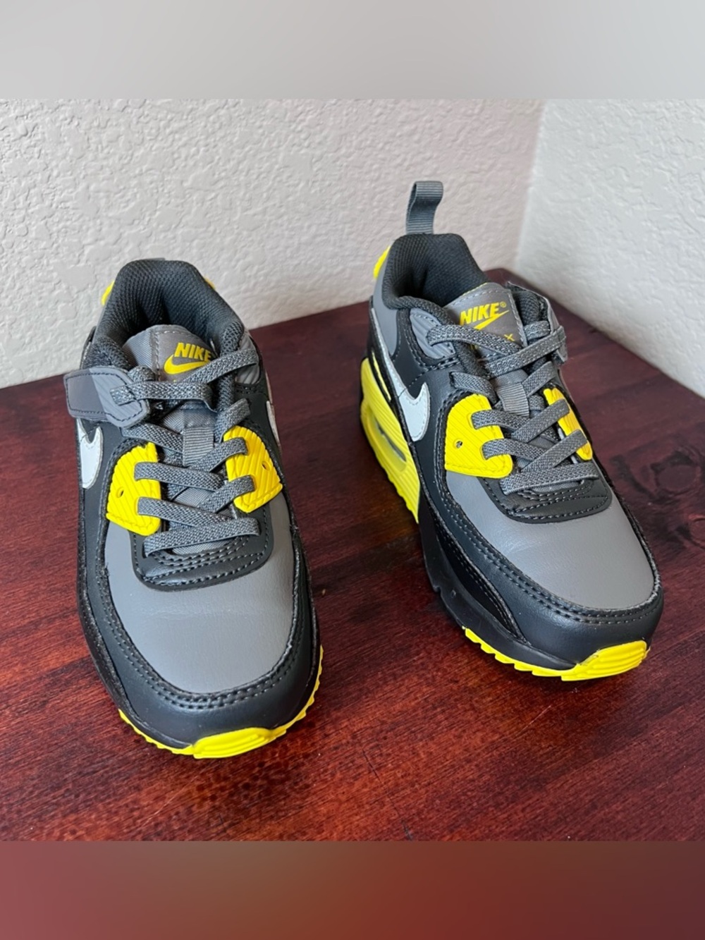 Airmax 90 Easy On Smoke Gray Lightning